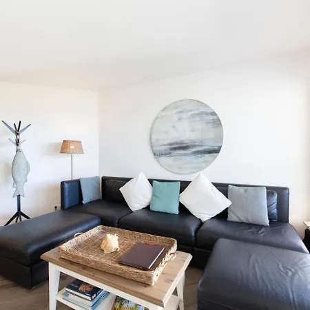 Apartment Diike *