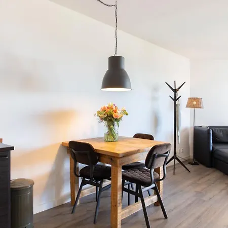 Apartment Diike *